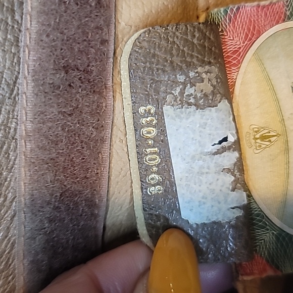 GUCCI GG CANVAS WEB SHERRY LINE CLUTCH BAG - Picture 11 of 13